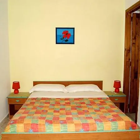 Agriturismo Tivoli Bed & Breakfast 3*